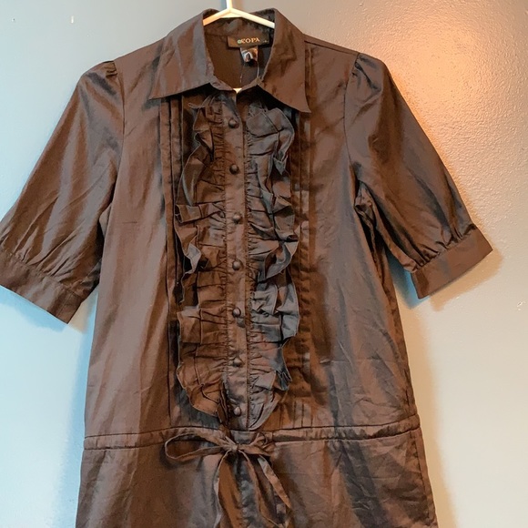 Short Button Up Romper - Picture 3 of 6